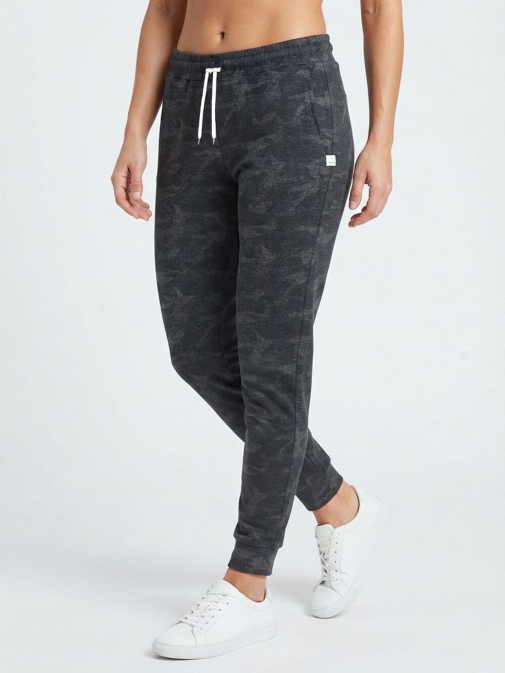 Vuori Black Camo Print Performance Jogger Pants Drawstring Ankle Sweatpants